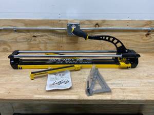 lot 59 image: QEP 24 in. Professional Slimline Tile Cutter