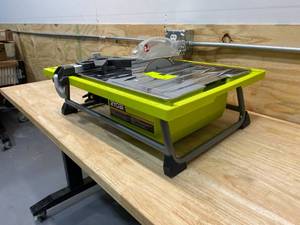 lot 62 image: RYOBI 7 in. 4.8 Amp Tile Saw