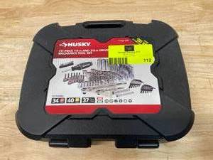 lot 112 image: HUSKY Mechanics Tool Set 111 Piece New Case Kit Sockets Wrenches Tools Socket