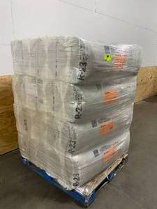 lot 101 image: OWENS CORNING Lot of 16-  R-23 Thermafiber UltraBatt Unfaced Mineral Wool Insulation Batt 15in. x 47in. (4 per bag)