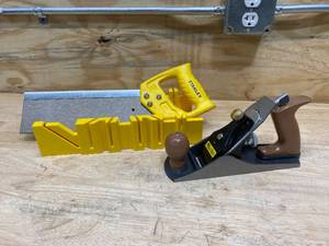 lot 119 image: Stanley Miter SawBox with Buck Bros Bench Plane