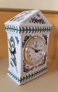 lot 62 image: Portmerian Desk Clock