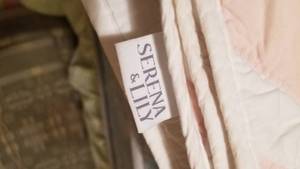 lot 75 image: Serena & Lily Full Coverlet and Sheet Set, size Full