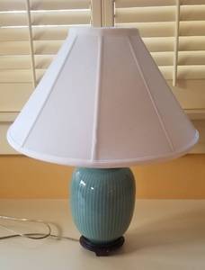 lot 73 image: Adorable Watermelon Vase Lamp