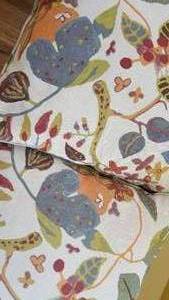 lot 33 image: Spring Floral Tapestry Throw Pillows, set of 2