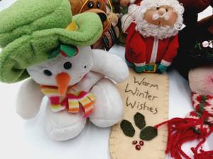 lot 380 image: 10 Assorted High-End Christmas Toys - Valued  $80