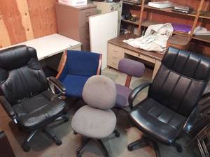 5 Different Office Chairs