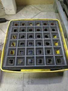 lot 111 image: Oil Spill Pan Holds Up to 55 Gallo...
