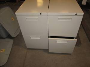 lot 163 image: (2) Metal File Cabinets No Key...