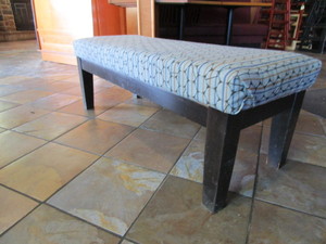 lot 90 image: Bench