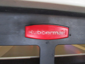 lot 92 image: Rubbermaid Cart wTrays 23X28X68