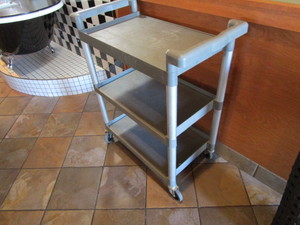 lot 100 image: Cart 16X32X37