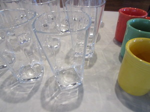 lot 103 image: Coffee Mugs & Glasses