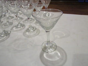 lot 120 image: Stemware Drink Glasses