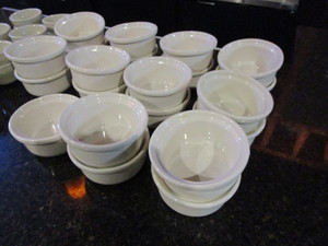 lot 132 image: 5 & 3 12 Stoneware Bowls