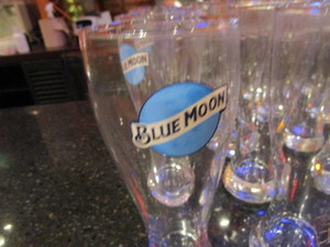 lot 151 image: Beer Glasses