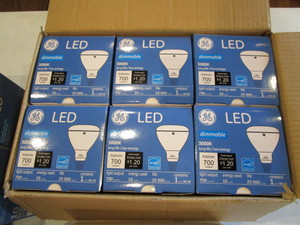 lot 184 image: LED Light Bulbs