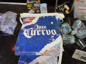 lot 225 image: First Aid Kits & Bar Stuff
