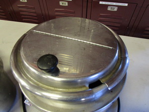 lot 258 image: Soup Warmer w3 Pots