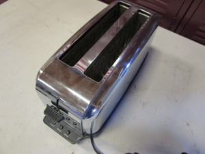 lot 263 image: Commercial Toaster