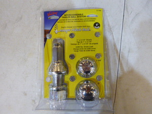 lot 10 image: Valley Interchangeable Trailer Ball System