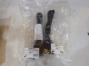 lot 17 image: 2 6-Way Round to 4-Way  Flat Prewired  Harnesses