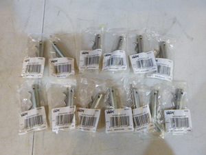 lot 19 image: 13 Valley Hitch Pin Kits