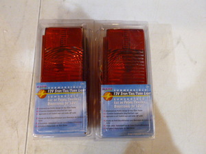 lot 51 image: Blazer Submersible 12V StopTailTurn Lights