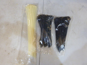 lot 70 image: 3 Packs of Zip Ties (Cable Ties)