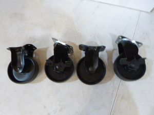 lot 92 image: Set of 4 New Casters