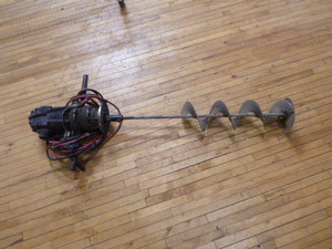 lot 163 image: Post Hole Digger