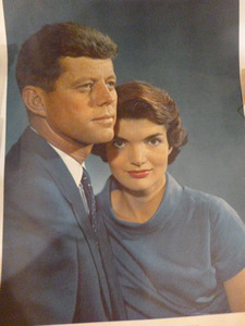lot 188 image: Print of President and Mrs. John Fitzgerald Kennedy