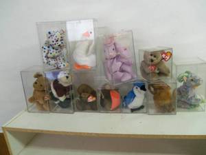 Assorted Beanie Babies...