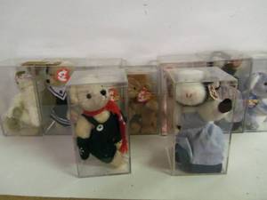 Assorted Beanie Babies...