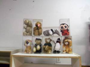 Assorted Beanie Babies...