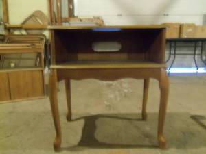 Brown wood end table with cubbie...