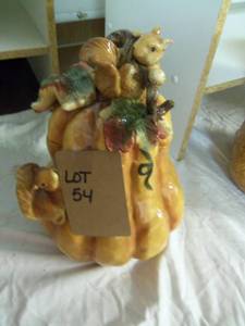 2 Squirrels on Squash Cookie Jar...