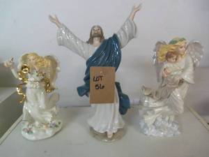 Jesus and 2 Angels...