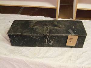 Small metal toolbox...