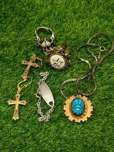 lot 45 image: Misc. Jewelry Lot