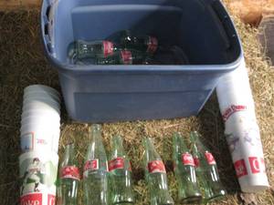 lot 68 image: Tote of Coke Items See Photos...