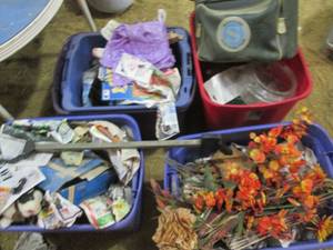 lot 72 image: Large Lot of Sports Cards and Other...