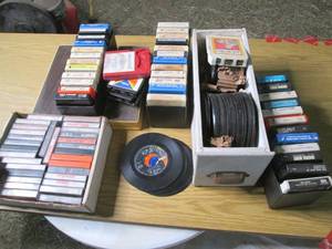 lot 76 image: Panasonic Cassette Tape Deck With I...