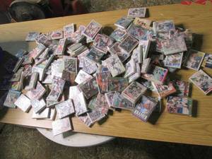 lot 89 image: Tote of Sports Cards See Photos...