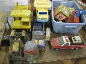 lot 114 image: Huge Lot of Vintage Toys, Includes ...