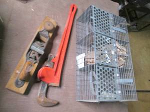 lot 150 image: (2) Pet Carriers...