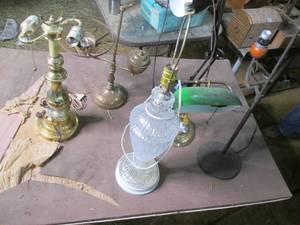 lot 162 image: Lot of Table and Desk Lamps...