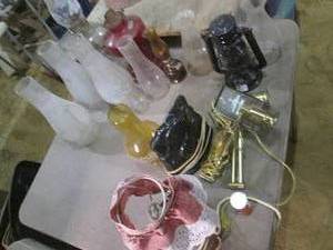 lot 166 image: Lot of Oil Lamps, Glass Lantern Glo...