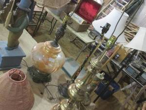 lot 167 image: Floor Lamps, & Table Lamps...