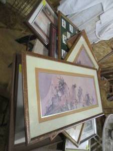 lot 189 image: Large Lot of Wall Art Pieces See P...